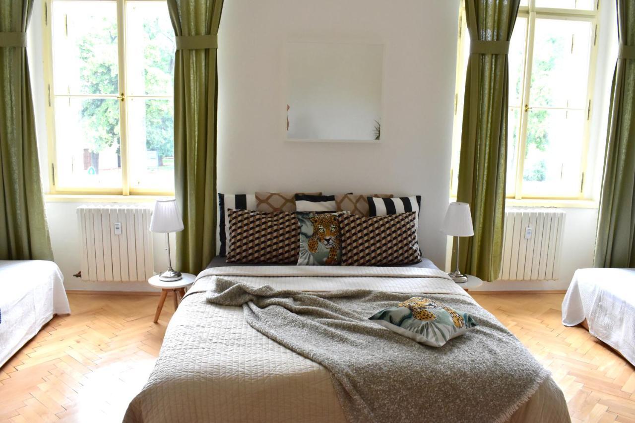 Wellness Apartments Florenc Прага Екстер'єр фото