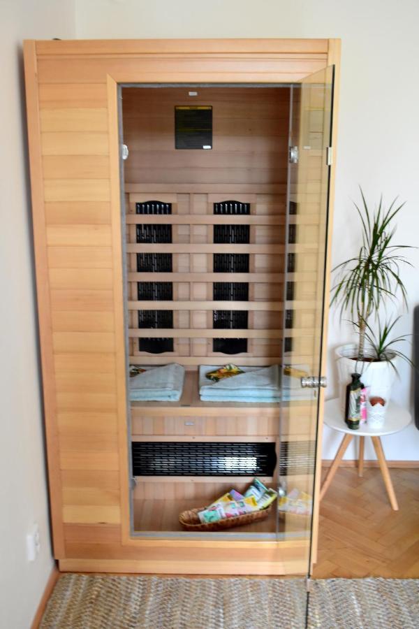Wellness Apartments Florenc Прага Екстер'єр фото