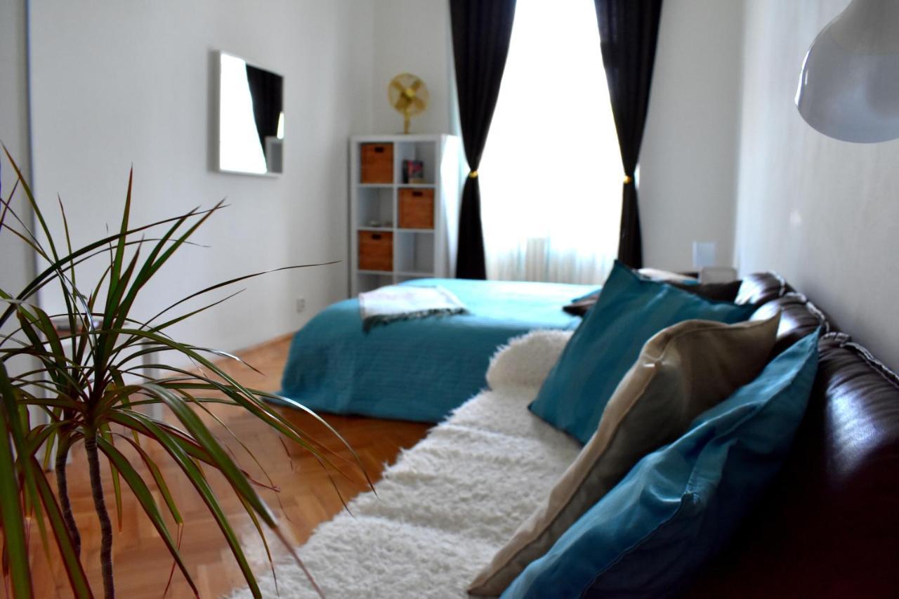 Wellness Apartments Florenc Прага Екстер'єр фото